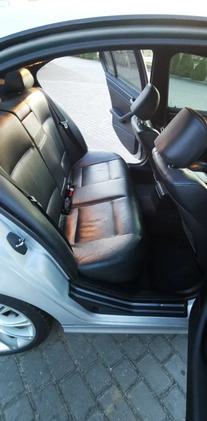 BMW Seria 3 cena 28700 przebieg: 375000, rok produkcji 2002 z Brusy małe 56
